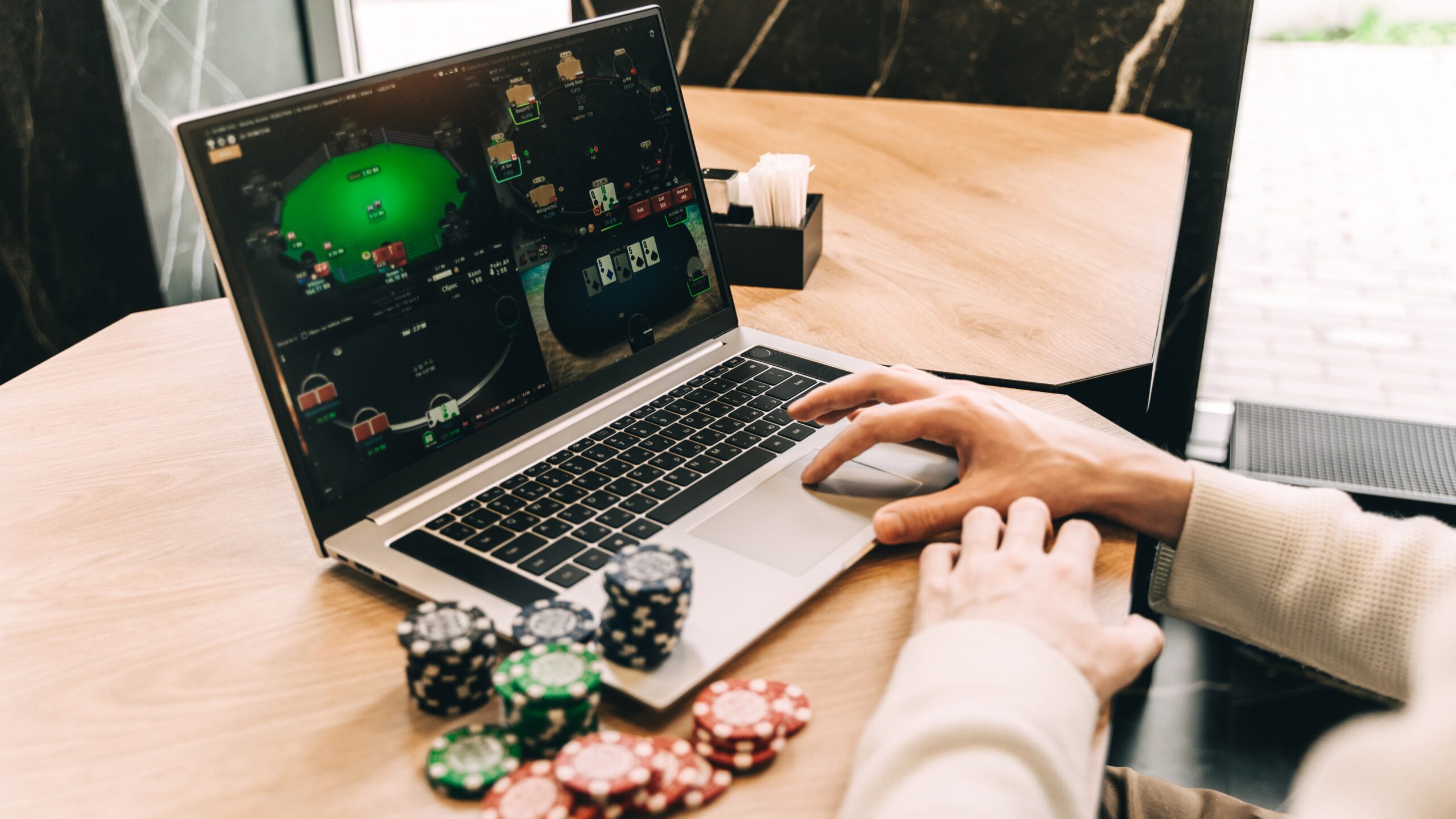 Do Casinos Offer Multi-Table Poker Rooms?